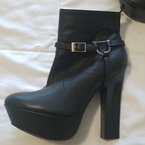 Andrea heel boots (Mexico Brand)